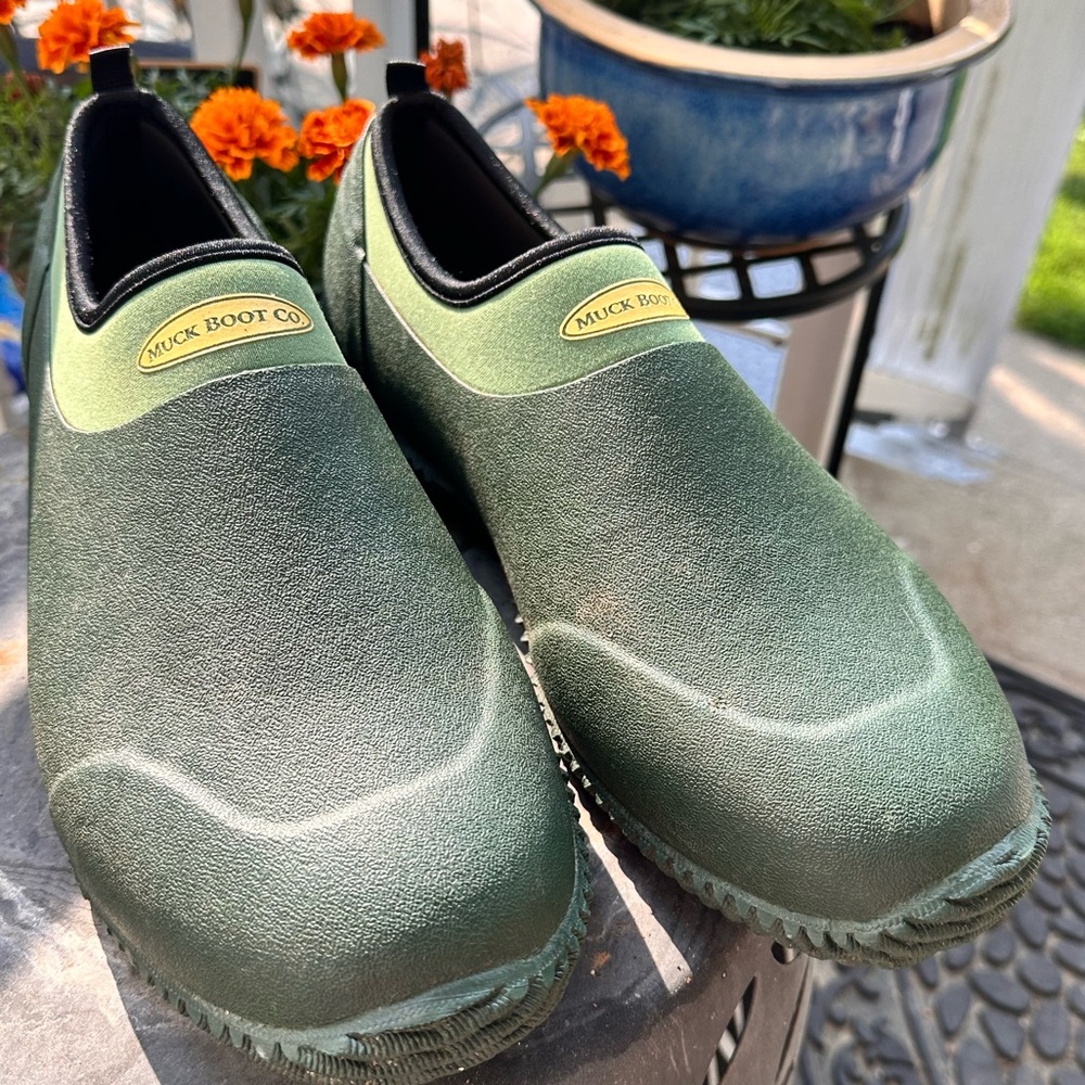 Muck green Garden slip on Shoes men’s size 12 women’s size 13